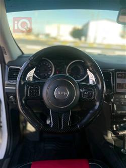 جیپ گراند شیرۆکی